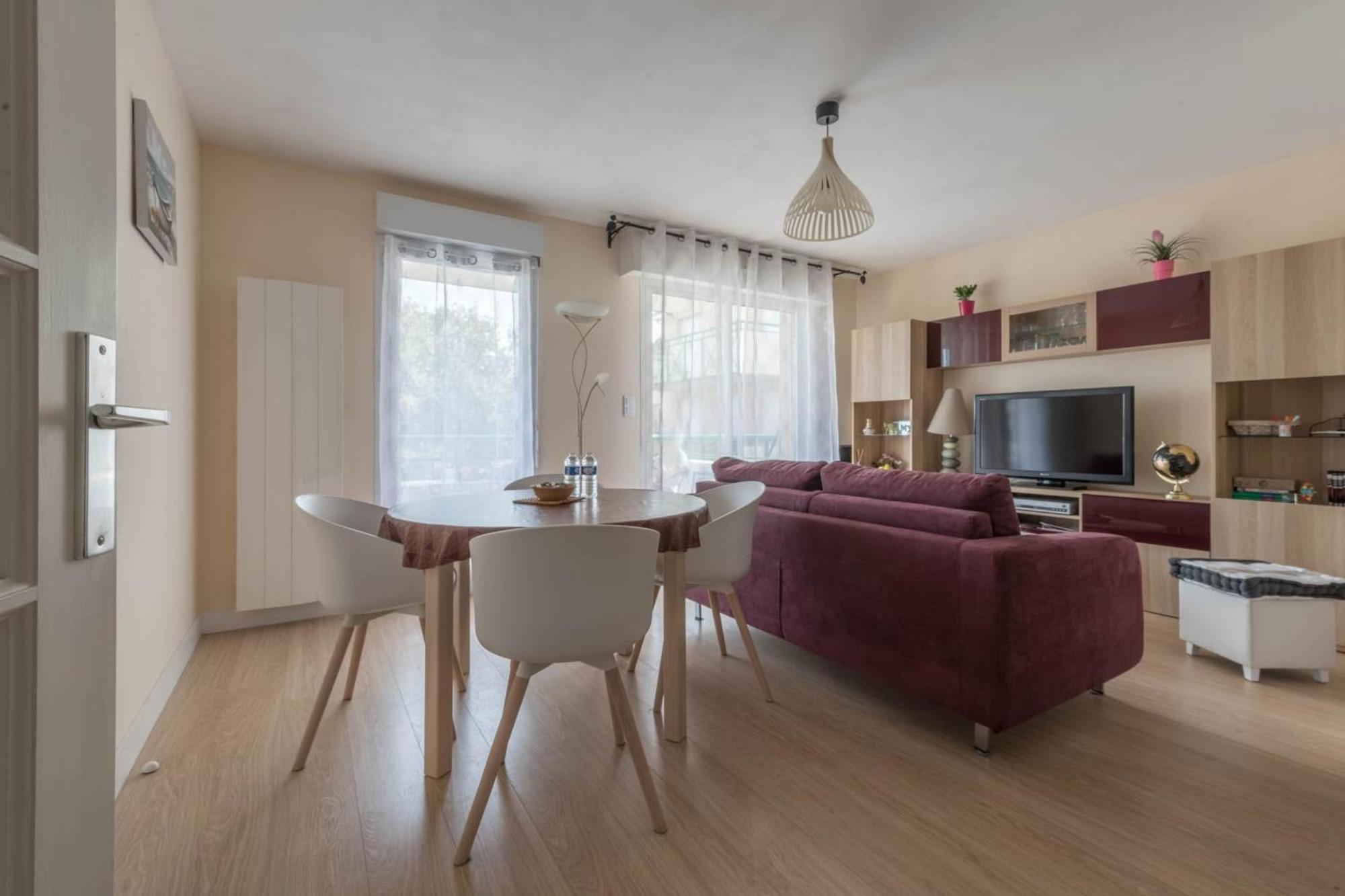 Apartment Le Vintage - 300m - Wifi - Parking Saint-Nazaire (Loire-Atlantique)